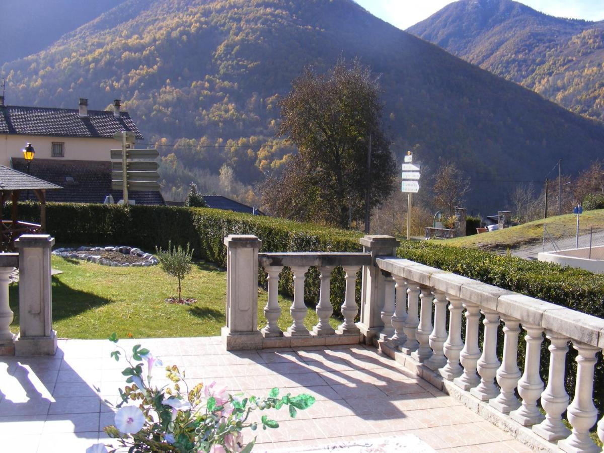Vacances A La Montagne Villa Unac Bagian luar foto